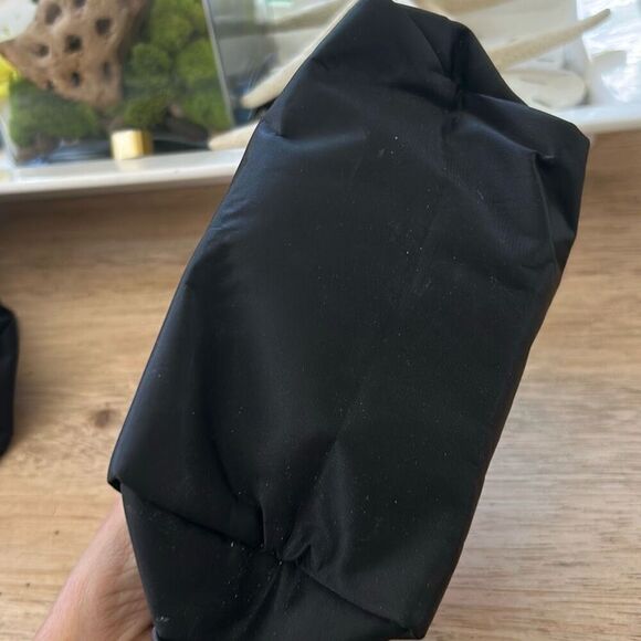 NEW Isadora cosmetic makeup bag black - Picture 4 of 6